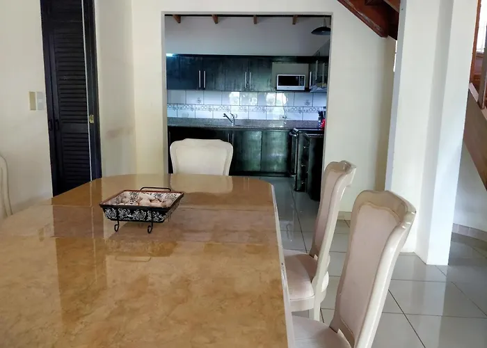 Guest house Paraiso Monkey La Cruz (La Cruz)